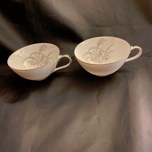 Set of 2 ~ Vintage Wentworth China Wheat Tea Coffee Cup #7514